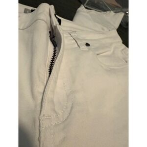 NWOT SIZE 6 KUT White Jeans